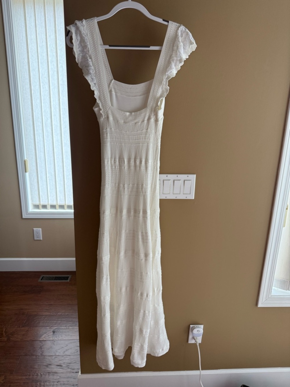 Sezane Isabelle maxi dress - Picture 6 of 11